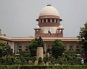 SC seeks EC's response on Opposition leaders' plea for tallying of 50 per cent of EVMs with VVPAT