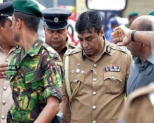 Senior Sri Lanka officials ordered detained over bombing