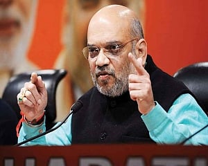 Shah moves resolution to extend Prez rule in J-K for 6 months