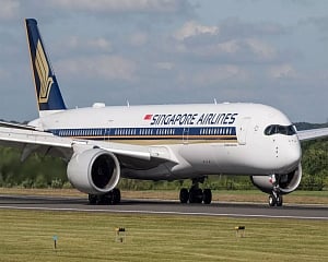 Singapore Airlines plane makes emergency landing at Delhi airport