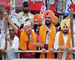 Sisodia issues standing order on allocation of power