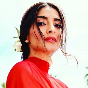 Sonam’s character inspired by Mandira Bedi?