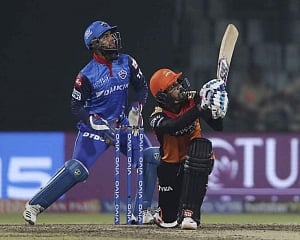 Sunrisers beat Delhi Capitals by 5 wickets