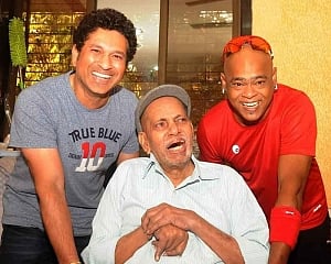 Tendulkar pays tribute to Achrekar