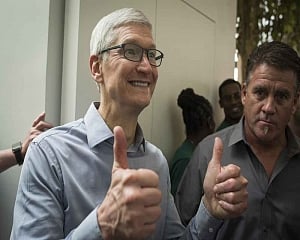 Tim Cook inaugurates Apple Carnegie Library in US