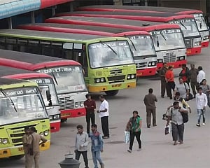 Trade unions stir: Buses, tourist taxis go off roads in Goa