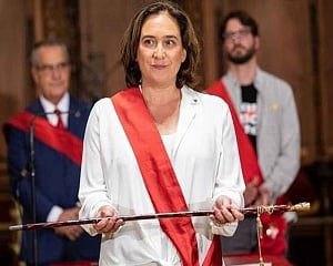 TredBarcelona's acting mayor re-elected after beating separatist