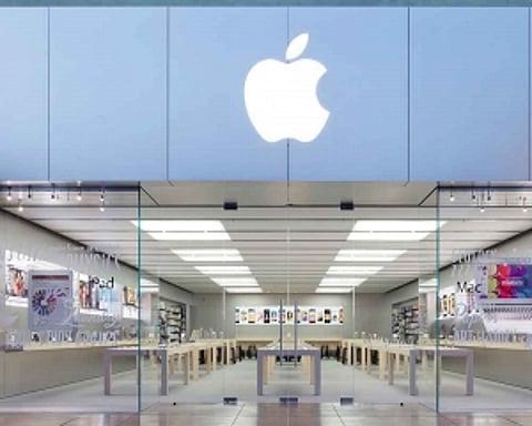 Trump asks Apple to manufacture in US to avoid tax
