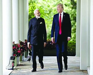 Trump stirs up Opp broadside at Modi