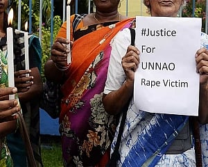 Unnao rape: 3 policemen suspended; SP demands UP CM's resignation