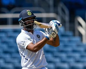 Vihari in fray for maiden ton as India reach 336/7 at lunch on Day 2