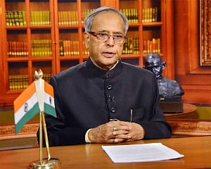 We must strive to protect and preserve foundational ethics of Constitution: Pranab on R-Day