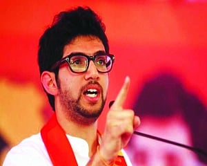 Will the Thackeray clan see a s(o)nrise?