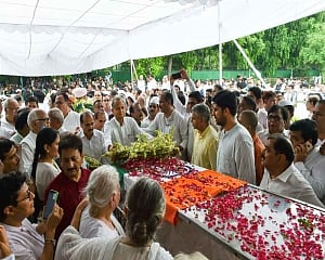 With moist eyes, Delhi bids adieu to Sheila Dikshit