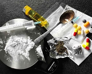 Women more prone to drug addiction: Study