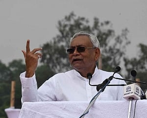 'Free to go': Nitish Kumar slams Pavan Varma who questioned  JD(U)-BJP tie up for Delhi polls