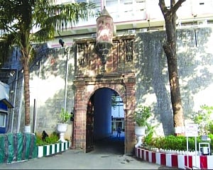 26 Navy men test +ve in Mumbai