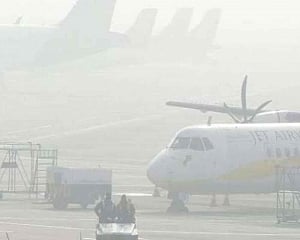 5 flights diverted at Delhi airport due to fog