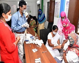 AP reports 3,963 new COVID-19 cases, 52 deaths in a day