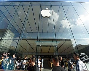 Apple to miss revenue forecast as iPhone supply hit by coronavirus