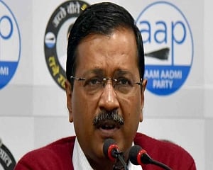 Assembly polls: Kejriwal leading, his deputy Sisodia trailing