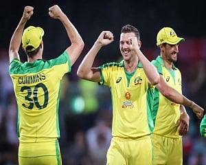 Australia beat India by 66 runs in 1st ODI