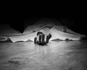 Beaten by girl’s molesters, mother dies; 3 arrested