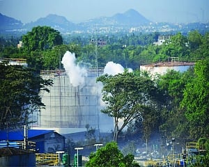 Bhopal redux! Vizag gassed, 11 die