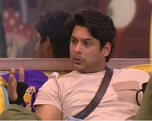 Bigg Boss 13: Rashami's mom blasts Sidharth, Mahira's mom