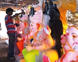 BMC restricts gathering for home installation of Ganesh idols