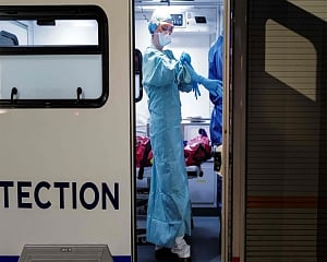 Britain reports highest daily cases at 6,600