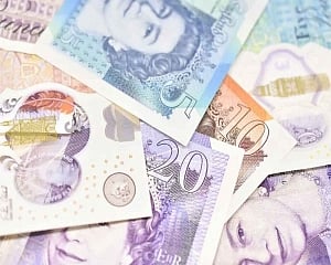 British pound nosedives against dollar to 1985 low