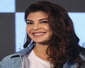 Busy Jacqueline Fernandez is having an exciting time