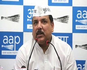 Centre needs to accept community spread happening, ramp-up testing: Sanjay Singh