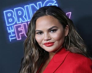 Chrissy Teigen opens up on her childbirth pangs
