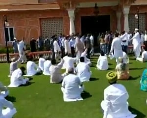 Cong MLAs begin 'dharna' at Raj Bhawan, demand assembly session