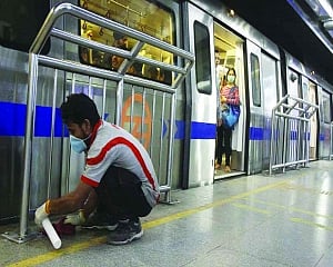 Corona kills 68-yr old in Delhi