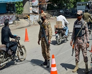 Coronavirus cases in Pak jumps to 15,759, with 346 deaths