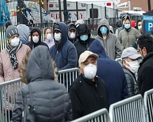 Coronavirus pushed 3.3 mn to claim US jobless benefits