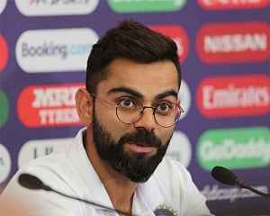 COVID 19: Kohli's message "Stay strong and fight outbreak"