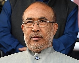 COVID-19: Manipur intensifies fencing work, ups vigil along India-Myanmar border