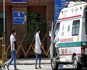 COVID death toll in Delhi mounts to 303 ; highest spike of 792 cases