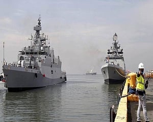 Cyclone: Navy teams on stand-by in Mumbai