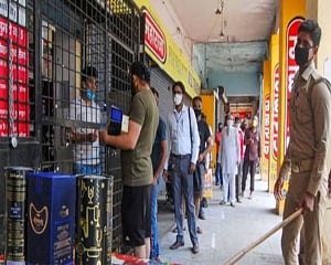 Delhi bags Rs 3.15 cr as 'corona fee' on liquor in one day