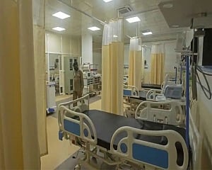 Delhi COVID hospitals get 1,300 ICU beds, 2,000 normal ones in two weeks; CM monitoring situation