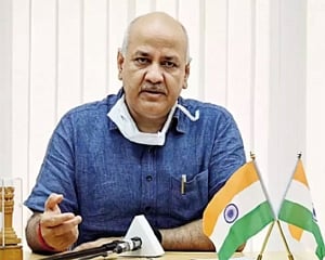 Delhi Dy CM Manish Sisodia diagnosed with dengue