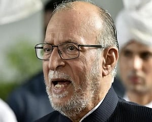 Delhi LG calls all-party meeting to discuss COVID-19 situation