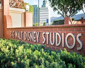 Disney casts Peter and Wendy for live-action 'Peter Pan' film