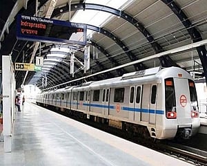 DMRC suffered loss of Rs 1,609 cr due to closure of metro services: Govt