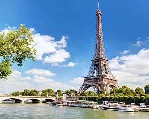 Eiffel Tower closed in Paris because of virus